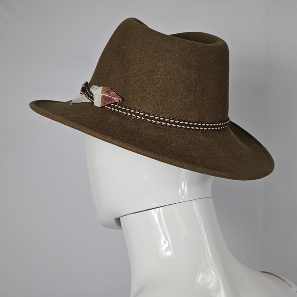 Wool fedora with feather size small - Picture 8 of 16